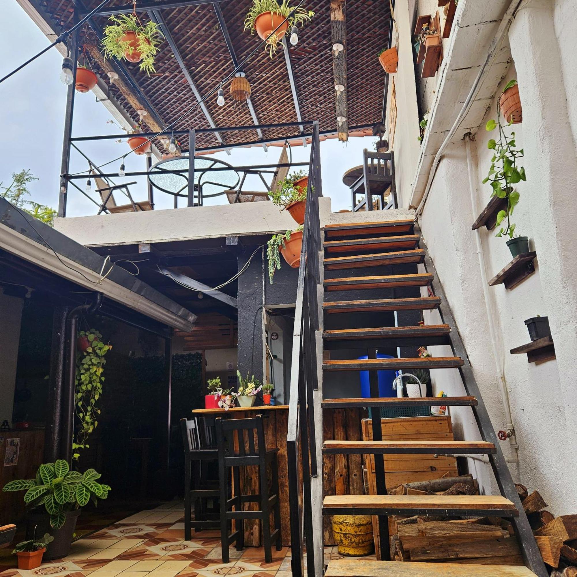 Cermeno'S House Hotel Antigua Exterior photo
